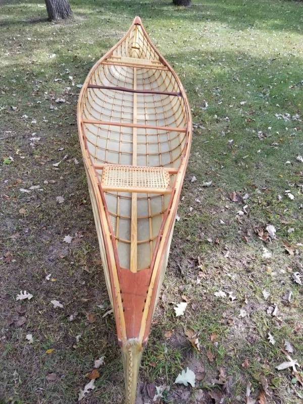 lot 2 image: KEVLAR CANOE (CUSTOM) - APPROX 18 LONG - SEE PICTURES