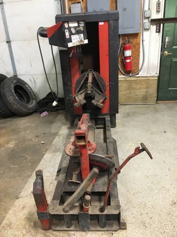 Large Tire Changing Machine