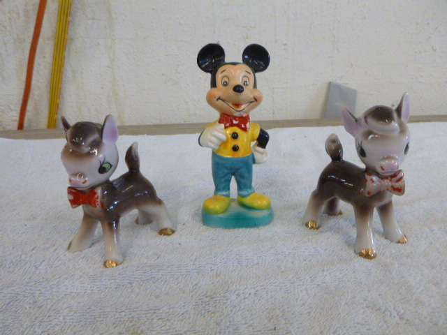 lot 37 image: Vintage Mickey Mouse Statute