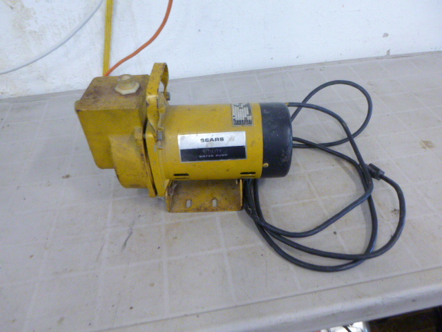 lot 90 image: Sears Utility Water Pump
