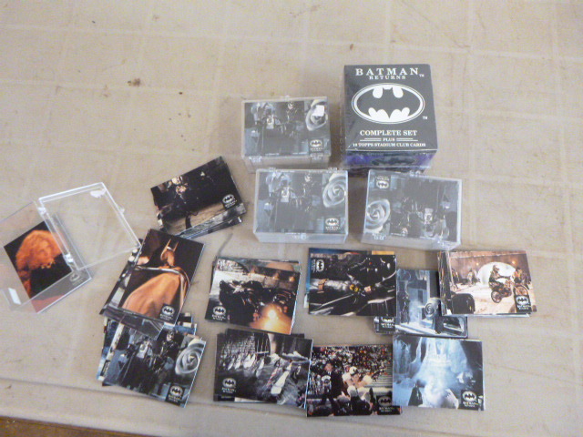 lot 120 image: Batman Return Topps Stadium Club Cards