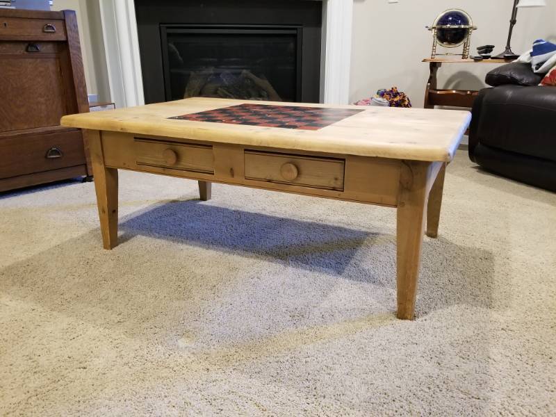 lot 13 image: Fun Checkerboard Coffee Game Table