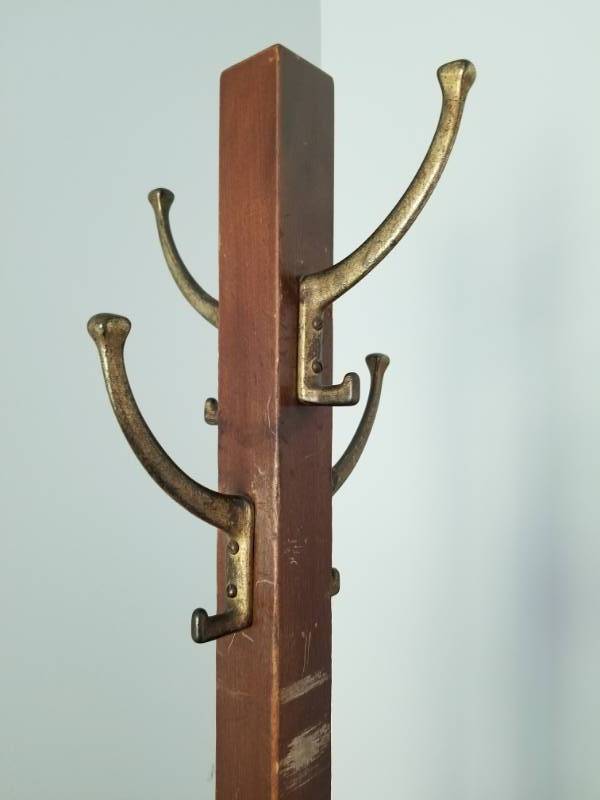 lot 69 image: Classic Wood Hall Tree