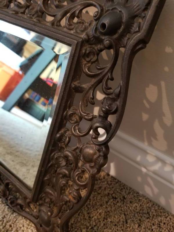 lot 68 image: Dazzling Decorative Mirror