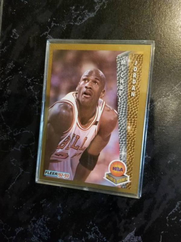lot 73 image: Commemorative Michael Jordan Plaque