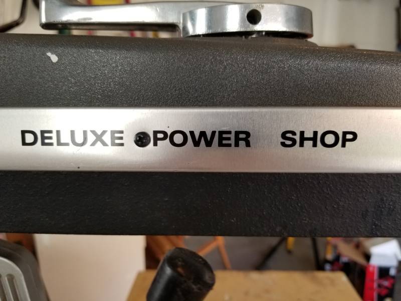 lot 24 image: Black and Decker Deluxe Power Shop Radial Arm Saw