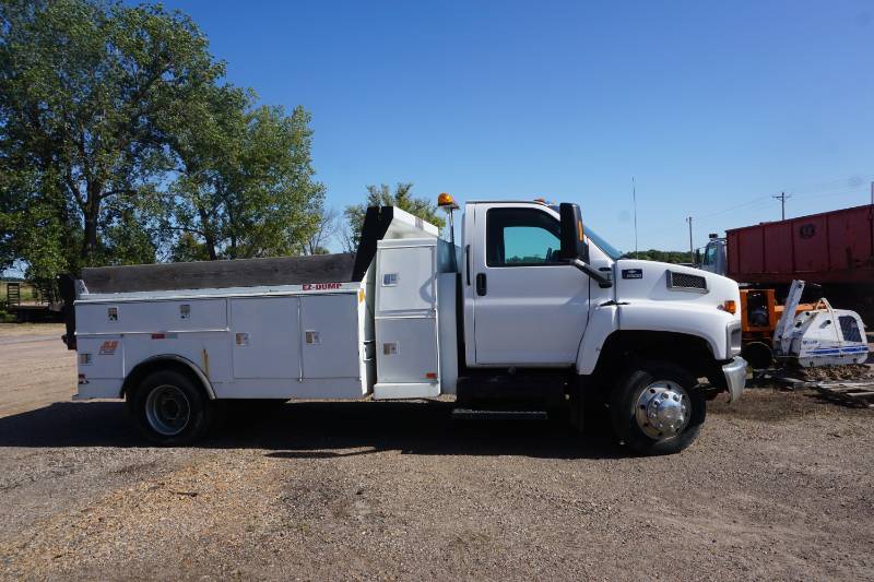 2003 Chevrolet C6500 Kodiak Utility Box Dump Truck