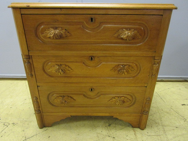 lot 403 image: ANTIQUE SOLID WOOD DRAWER WITH DECORATIVE CARVED HANDLES