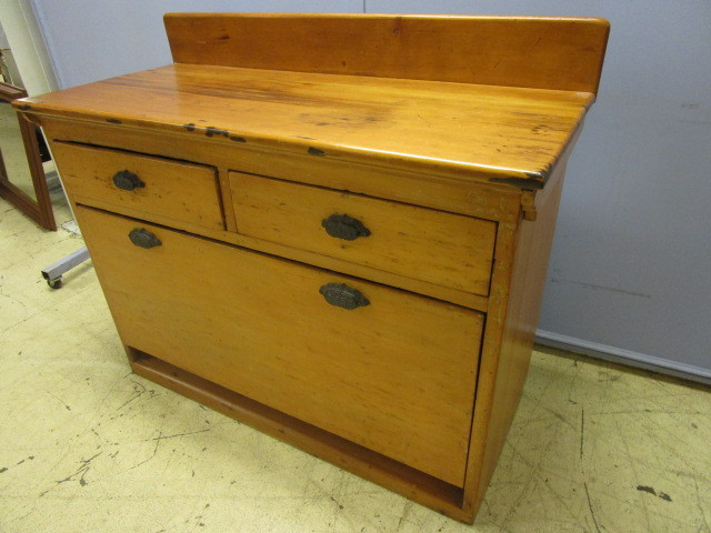 lot 406 image: ANTIQUE SOLID WOOD BUFFET CABINET