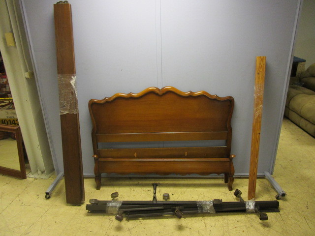 lot 408 image: ANTIQUE SOLID WOOD BED