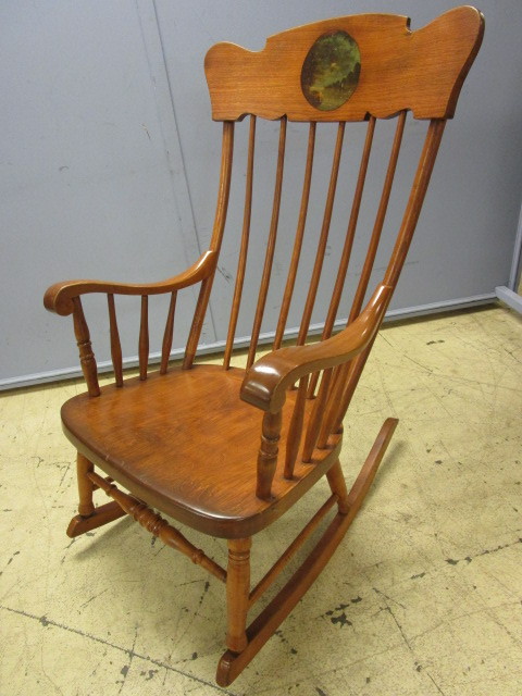lot 431 image: ANTIQUE ROCKING CHAIR