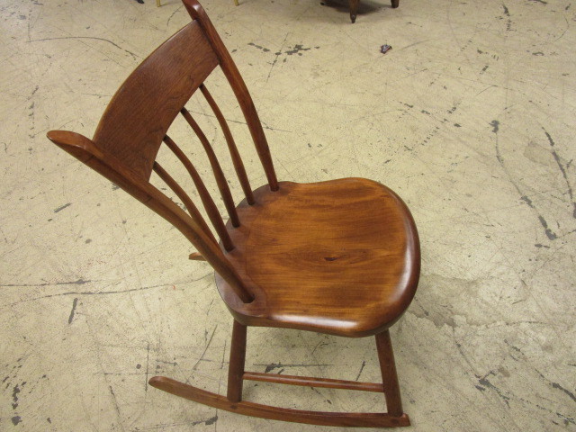 lot 435 image: ANTIQUE SOLID WOOD PETITE-SIZE ROCKER