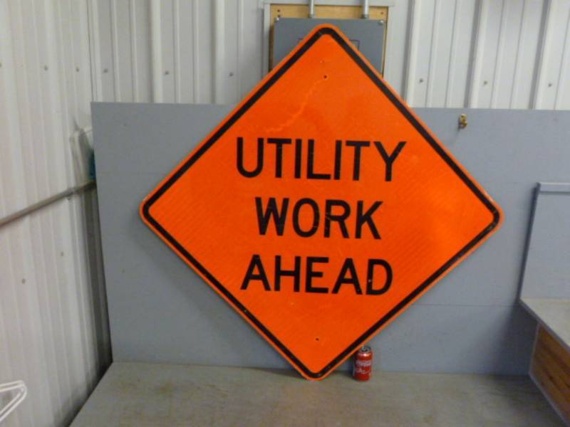 lot 8 image: Sign