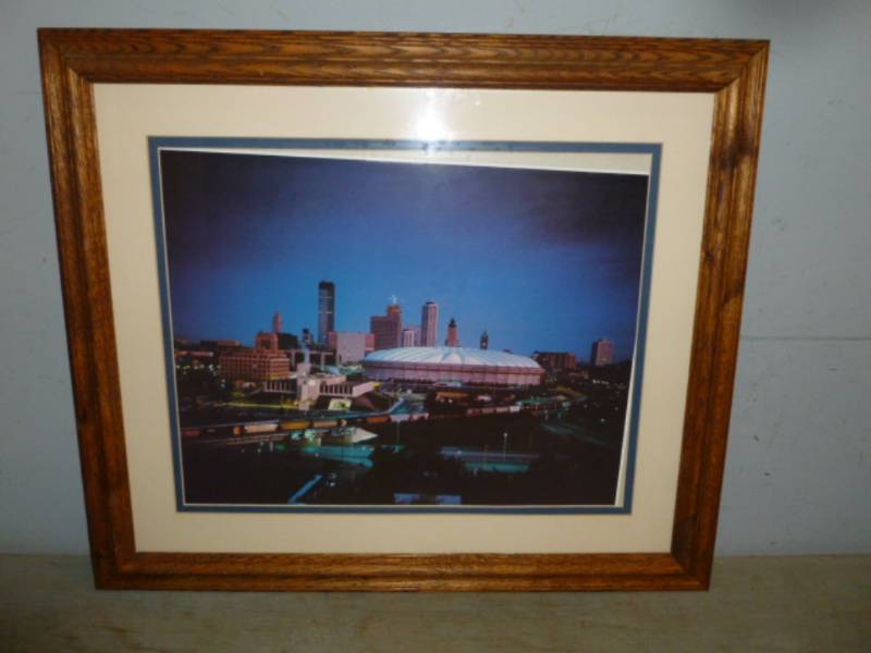 lot 25 image: Collectible