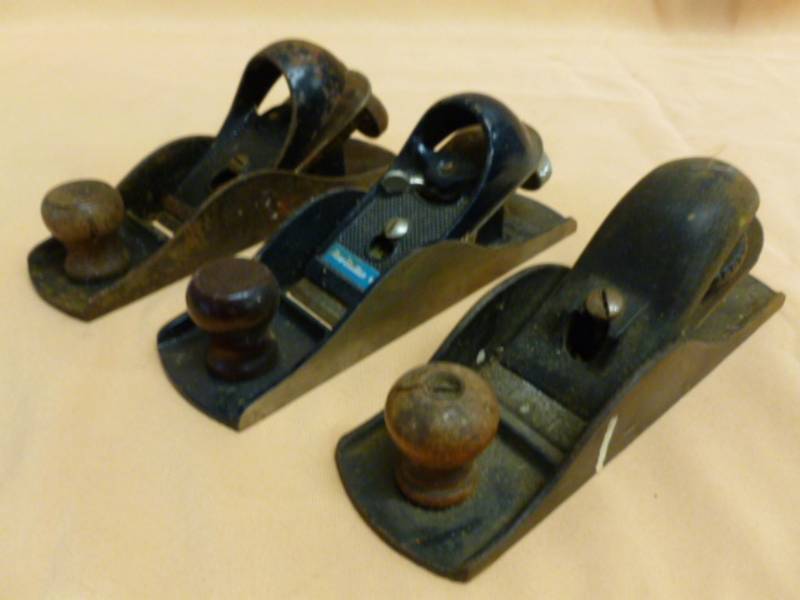 lot 43 image: Vintage Jack Planes