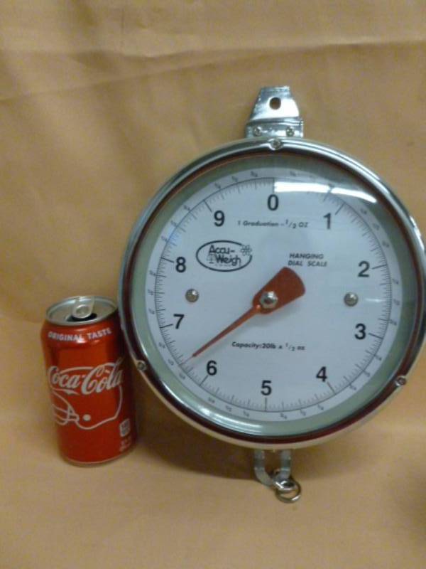 lot 60 image: Hanging Scale