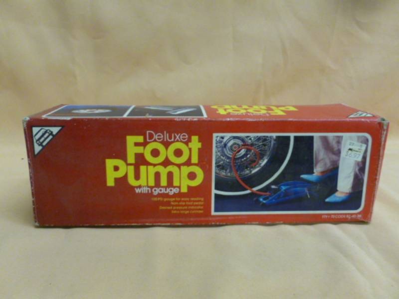 lot 66 image: Foot Pump