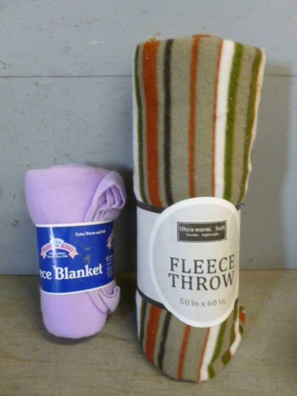 lot 238 image: New Blankets