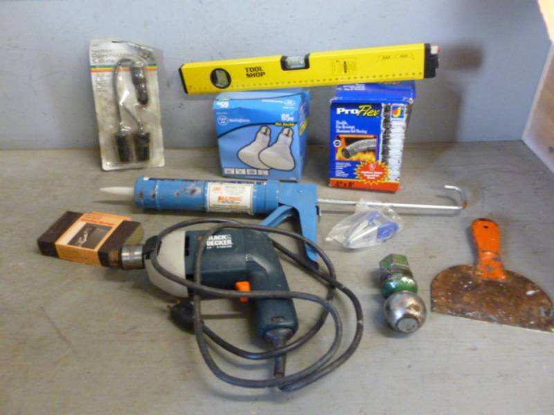 lot 248 image: Tools
