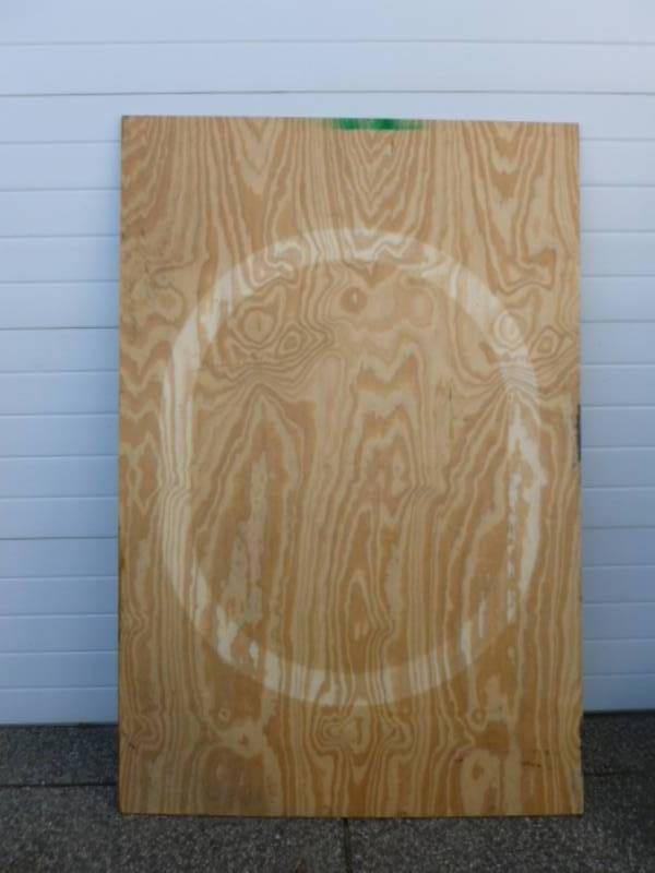 lot 282 image: Plywood