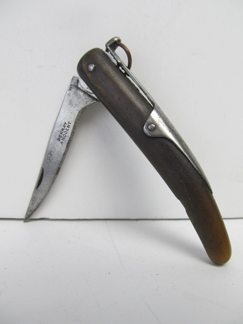 lot 30 image: Signed Antique Lock-Back Bone Handle Folding Knife