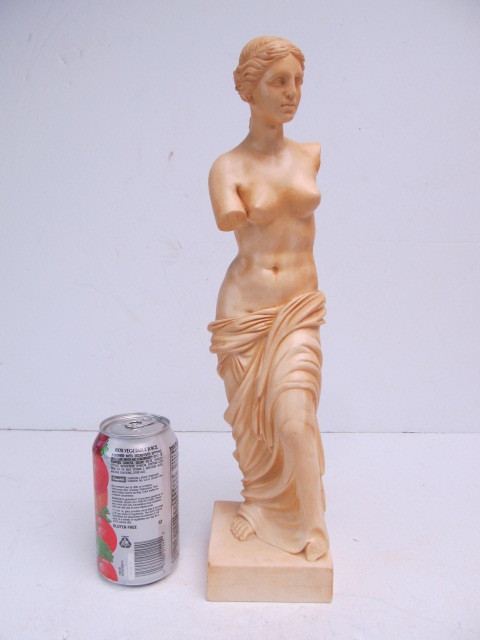 lot 59 image: Vintage A. Santini Signed Italian Sculpture