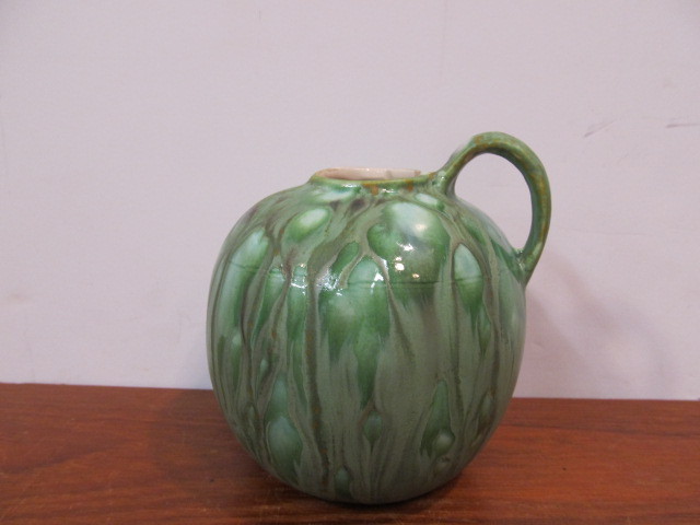 lot 177 image: Mid Century Studio Art Pottery Abstract Drip Glaze