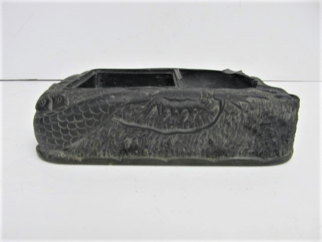 lot 75 image: Old Vintage Oriental Carved Stone Ashtray wDragons 