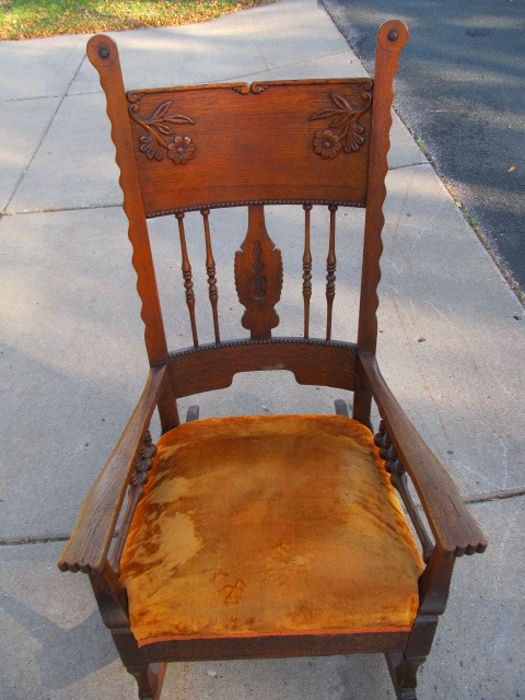 lot 78 image: Antique Upholstered Oak Rocking Chair