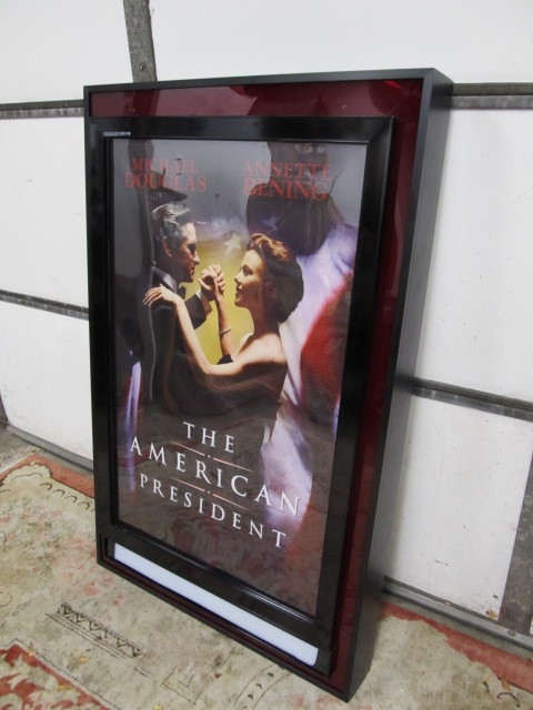 lot 196 image: BASS Industries Movie Theater Lighted Marquee Display Box