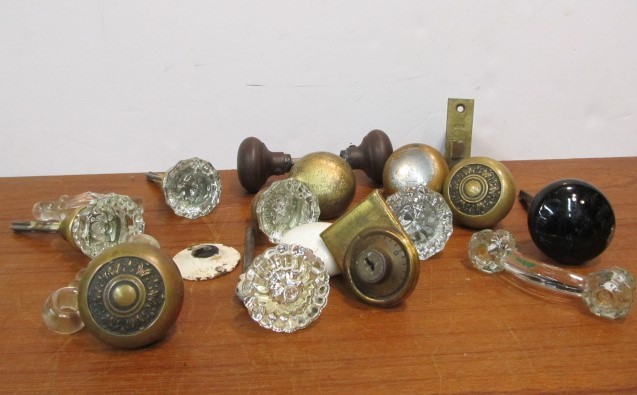 lot 183 image: Lot of Antique Door Knobs Hardware etc