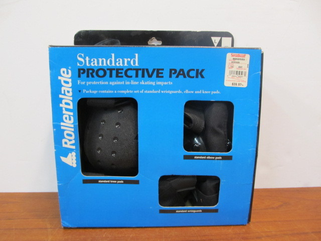lot 184 image: New in Box Kneepads Elbow Pads & Wrist Guard Set