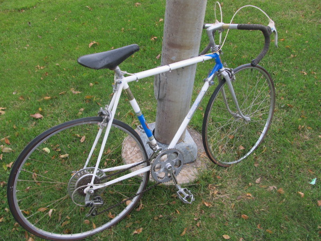 lot 133 image: Vintage LAMBERT Grand Prix 15-Speed Bicycle