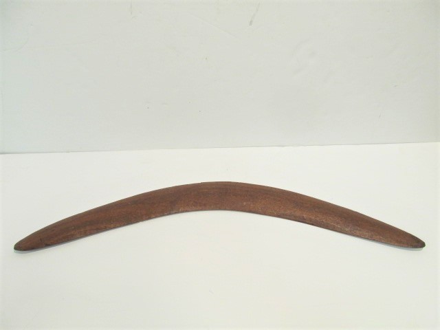 lot 253 image: Large Vintage Aboriginal Chip Hand Carved Wood Boomerang