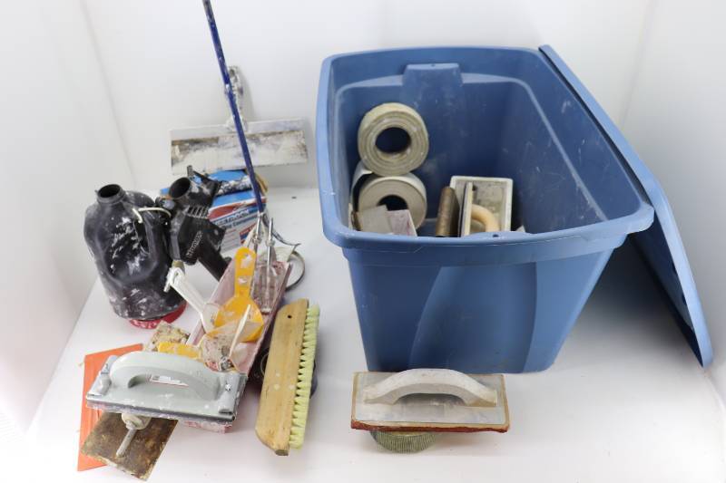 lot 16 image: Bin of Sheetrock Supplies