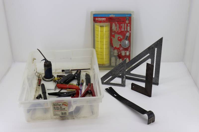 lot 18 image: Misc Construction Tools.