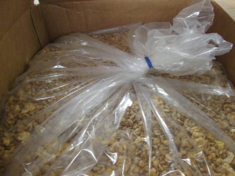 lot 82 image: Bulk Cereal (14x14x14 box)...