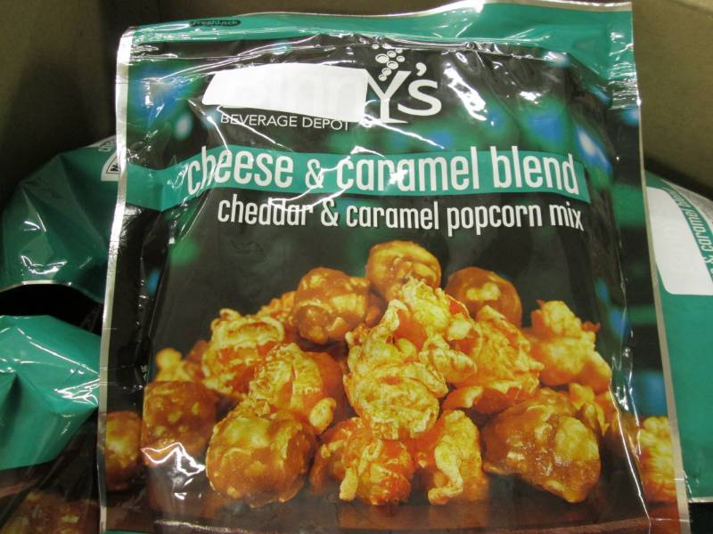 lot 84 image: Binnys Cheese & Carmel Popcorn Cas...