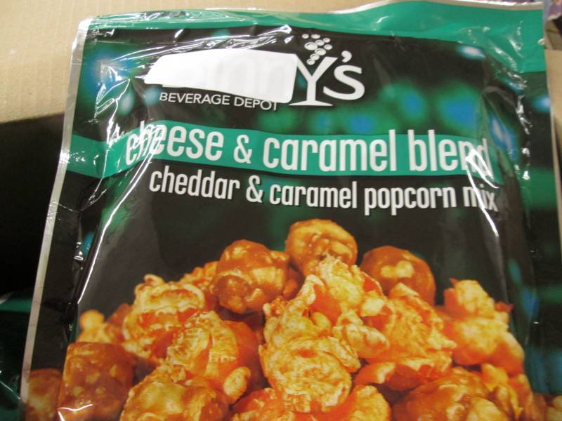 lot 86 image: Binnys Cheese & Carmel Popcorn Cas...