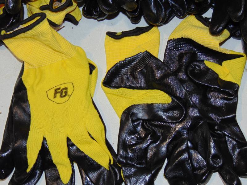 75-Pair Firm Grip Large  Gloves