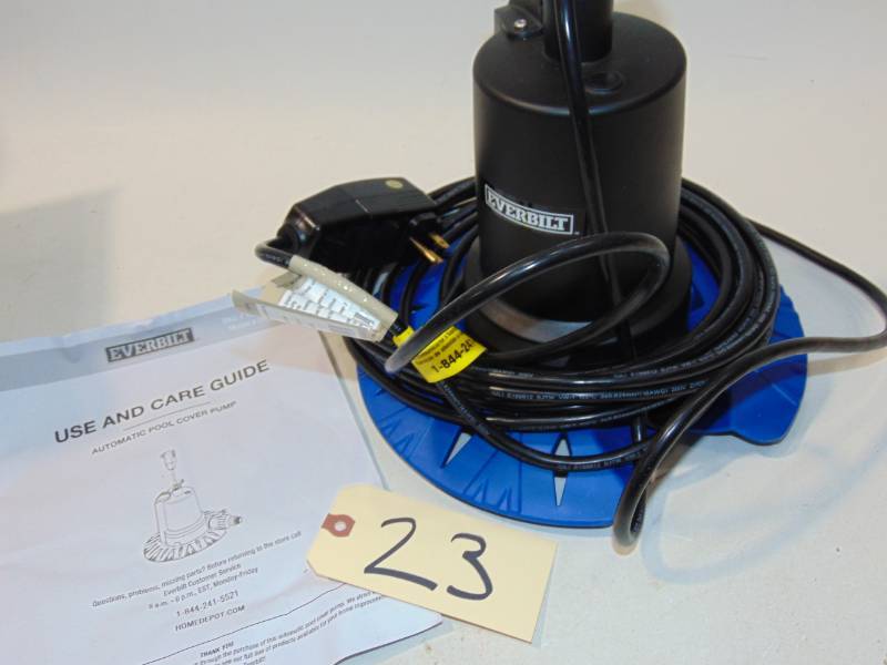 Automatic submersible utility pump