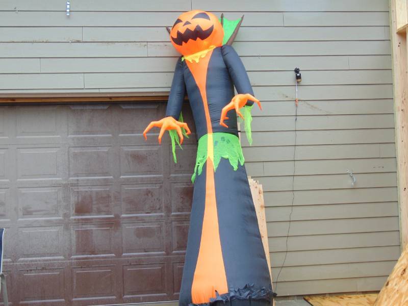 12 Foot Pumpkin reaper