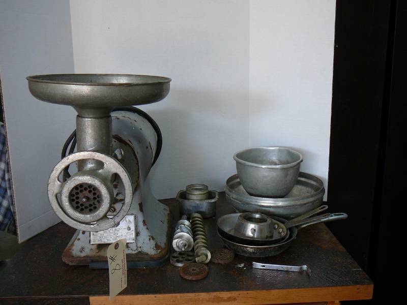 NSF Hobart Grinder