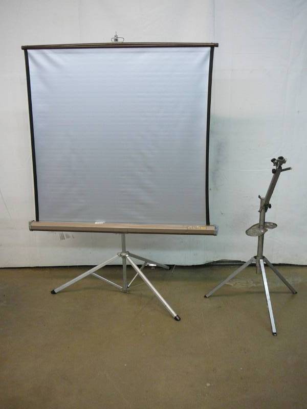 52  DA-Lite Projector Screen & Stand