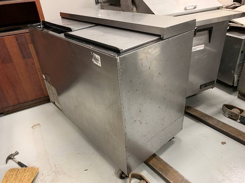 lot 31 image: Perlick Stainless Steel Glass  Mug Chiller on Casters - Model # FR48SS - 115 Volts - 6.2 Amps - 48 x 24 x 38 - NSF ApprovedRuns Cools