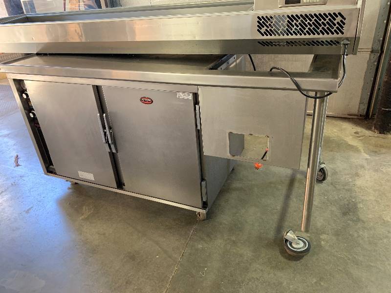 lot 28 image: &nbsp2 door under counter warming cabinet, NSF, work table top wcutout, caster mounted, 120 volts, 15.8 amps, 72x34x37H w1.5 