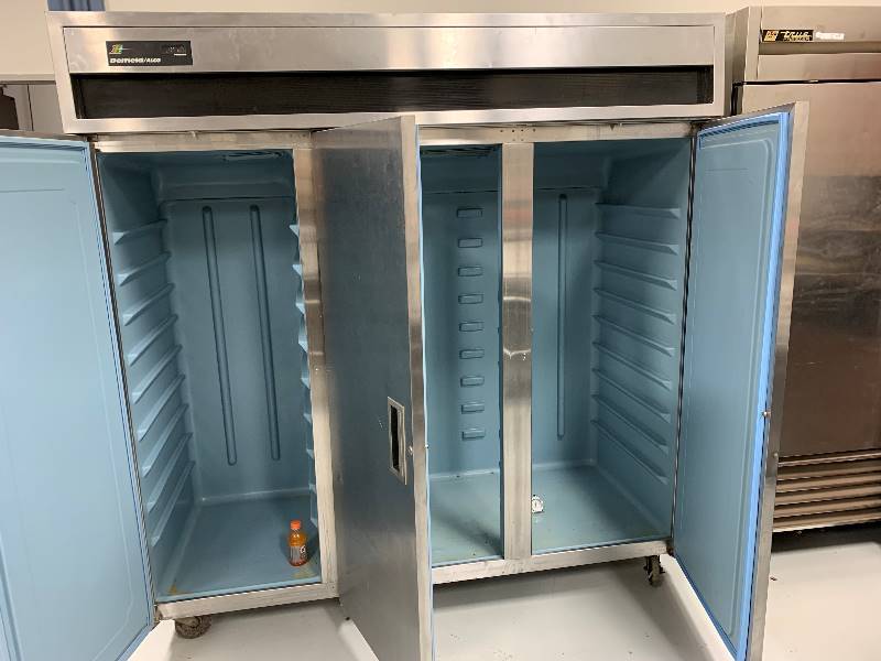 Delfield 3 Door FreezerModel SFR3-S,115 Volts,Phase 1,11.4amps, 1hp,78.9 Cu.Ft.Dimensions 78.88(h) x83(w) x 34.18(d)Runs Freezes
