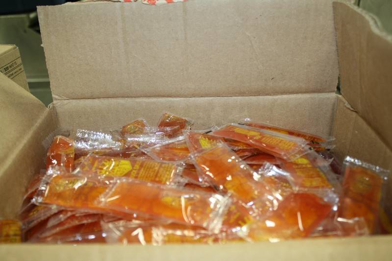 lot 111 image: Duck Sauce Packets