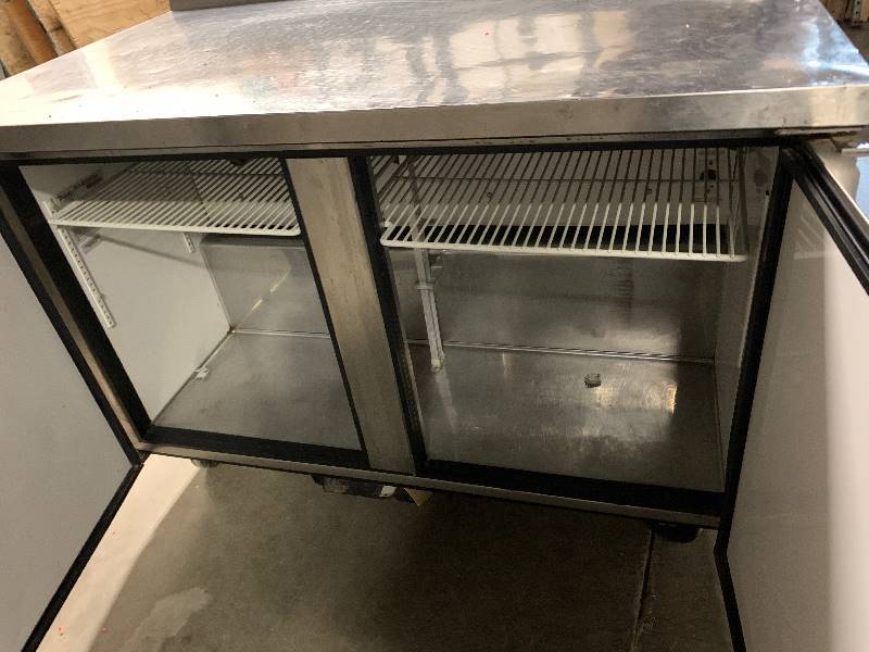 lot 28 image: True 48.5 Undercounter Refrigerator on Wheels, Model TWT-48, 115V, Runs Cools