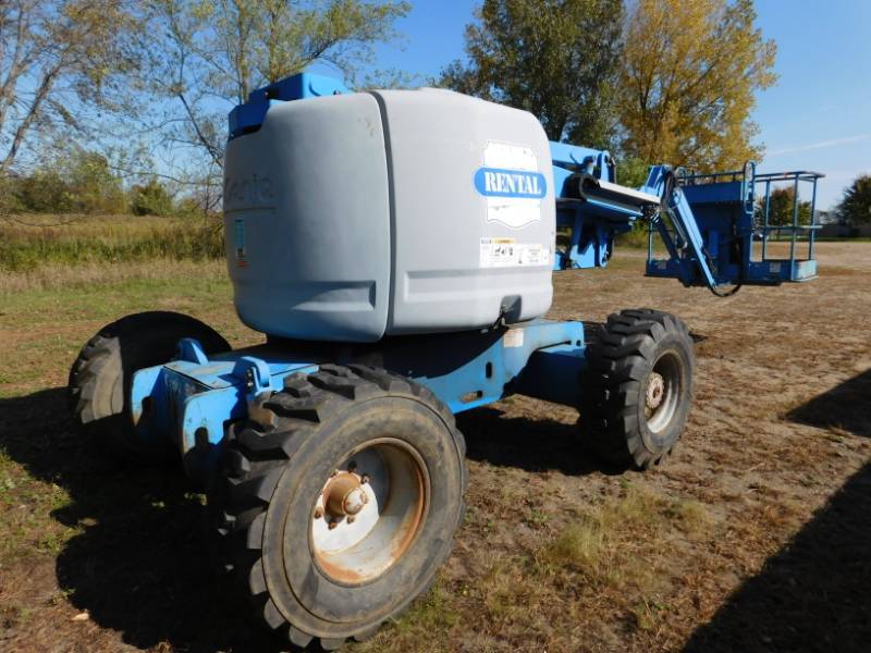 lot 5 image: 1999 Genie Z4525Z 2WD Boom Lift